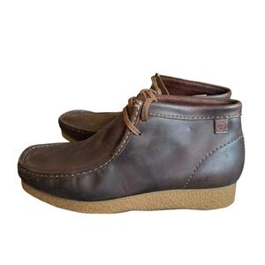 Clarks Shacre Boots 10 Wide Beeswax Brown Leather Wallabee Chukka